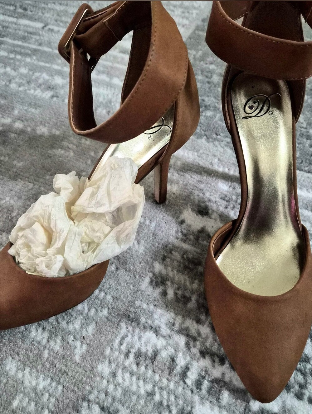 Delicious Brown Pointed-Toe Ankle-Strap Faux Suede Heels - EUC